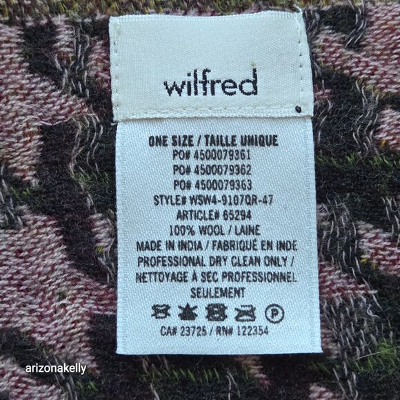 Wilfred 100% Wool Pink Houndstooth Scarf Reversible Aritzia - Picture 5 of 10